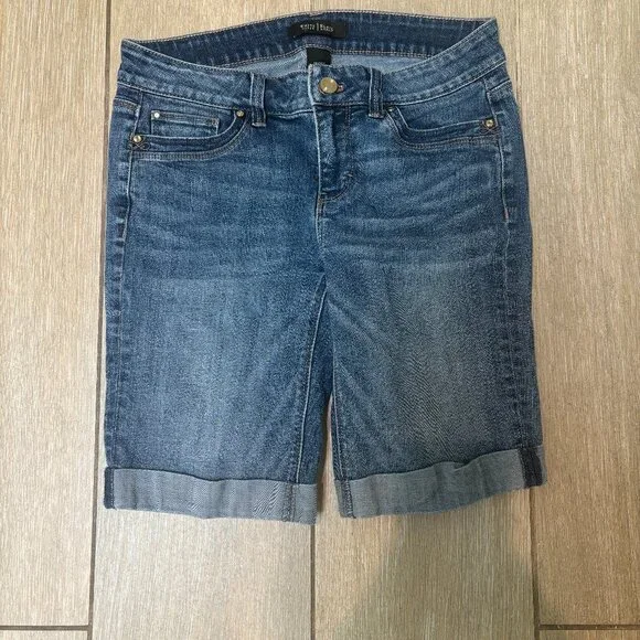 White House Black Market denim shorts - Picture 1 of 7